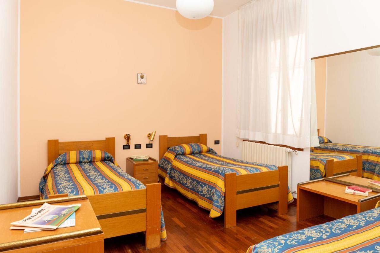 Albergo Sacro Monte Varese Exterior photo